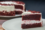 蛋糕尺寸详解：选择适合的尺寸让您的甜品更完美